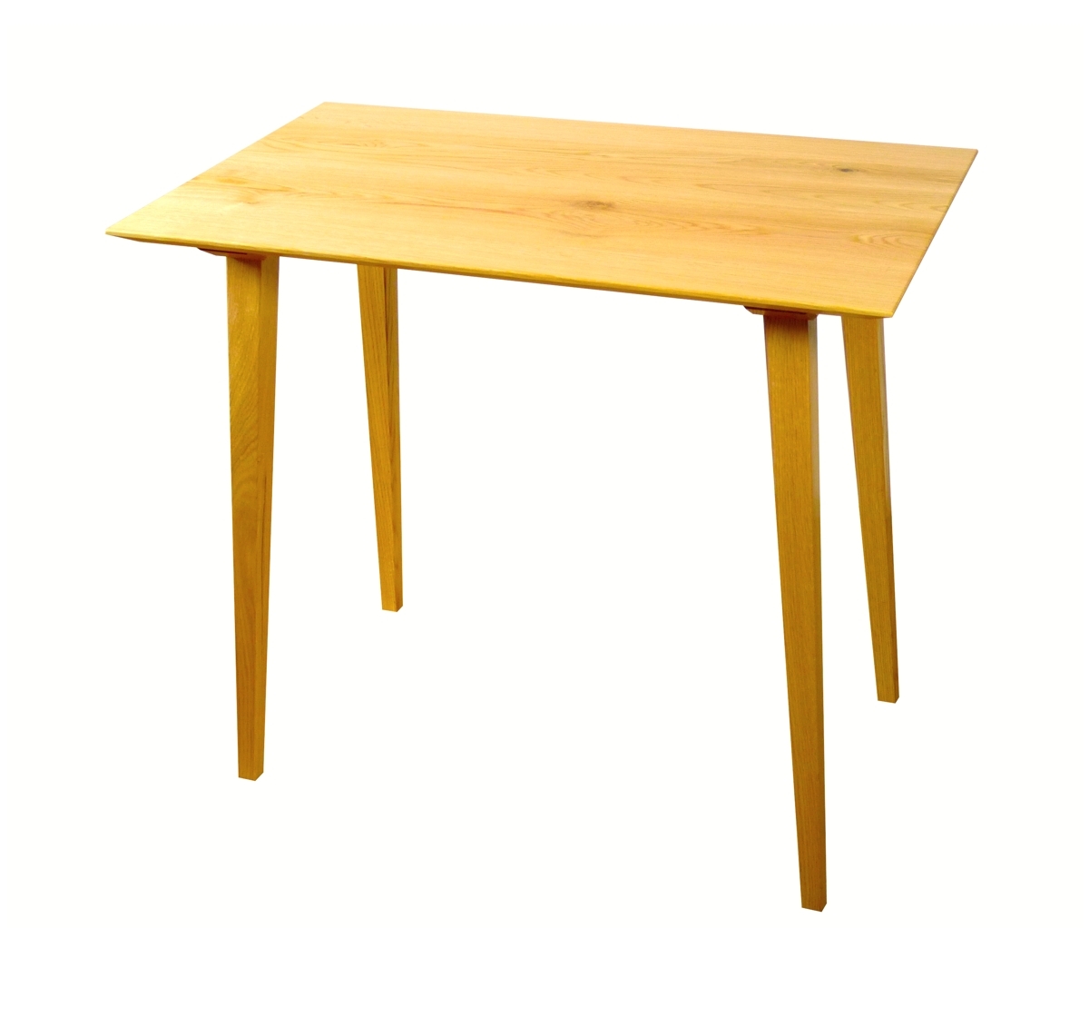 Kleiner Schreibtisch in Eiche in Schrägansicht (© Tischlerei Andreas Degner, Leipzig)